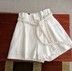 NWOT ASOS DESIGN Petite paperbag short in off white with braid belt